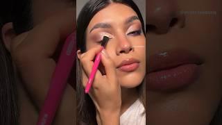 How to do a cut crease for beginners #makeuptutorial #makeupforbeginners #makeup