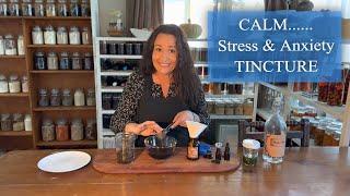 Make Lemon Balm Tincture for Stress and Anxiety / Melissa Officinalis