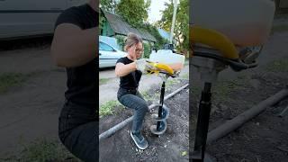 Бурю лунки под столбы для забора! Часть 3 #наташкаплюс #diy