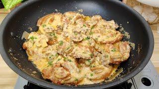 CREAMY MUSHROOM PORK CHOP (Pork Chops in Creamy Mushroom Sauce)