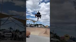 Brendan Larsen Backflip | Lulu Bejot Flair #bmx