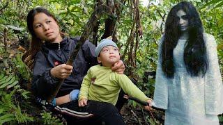 TIMELAPSE: 200 days of single mothers facing danger in the forest - Building a new life