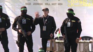 Hamas releases US-Israeli hostage in Gaza  | VOA News