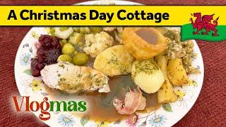 184. A Cottage Christmas Day  Vlogmas (December 2024)