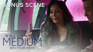 "Snooki" FaceTimes Nico Tortorella With Tyler Henry | Hollywood Medium Bonus Scene | E!