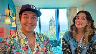 First Stay At Universal’s Cabana Bay Beach Resort - Amazing Room View Of Volcano Bay - Hotel Tour!