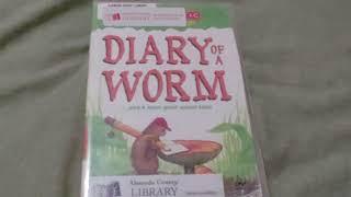 SCHOLASTIC STORYBOOK TREASURES - DIARY OF A WORM...and 4 more great animated tales DVD Overview!