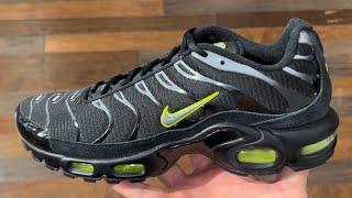 Nike Air Max Plus Black Volt Running Shoes