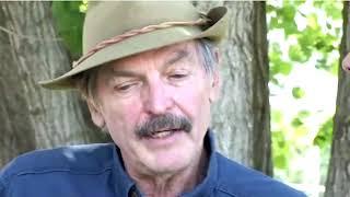 Mel Bartholomew explains the benefits and advantages of the Square Foot Gardening method.