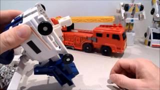Transformes HUGE ! K.O. ' oversized' G1 Protectobot DEFENSOR Review