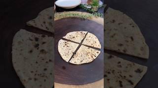 Bachi hui ROTI 🫓 Se Tasty Recipe #shorts #leftoverrotirecipe #basirotirecipe #roti #snacks #food