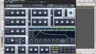 Drum & Bass Reese In Massive - Heavy Modulated Reese Bass With Raspy Top