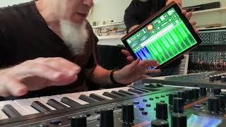 WIDI Master & Jordan Rudess - Bluetooth MIDI by CME