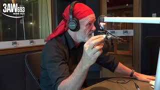 Peter FitzSimons and Tom Elliott debate the merits of a republic