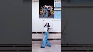 MEOVV - ‘HANDS UP’ dance  side by side #meovv #handsup #kpopdance