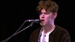 Molyneaux performs The Rain for BBC Introducing