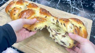 Ultra moelleuse et filante‍Cette brioche tressée au chocolat est INRATABLE ! 