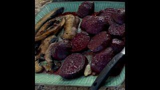 You can't BEAT a freshly steamed #Organic BEET!