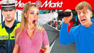 24 Stunden HEIMLICH im MEDIA MARKT  (Polizei kommt)