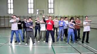 SZLG 9.c Barbie girl tánc 4. - Teljes bandával (2005)