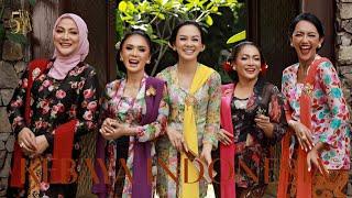 KEBAYA INDONESIA - 5 WANITA (Andien, Yuni Shara, Rieka Roslan, Nina Tamam, Iga Mawarni)