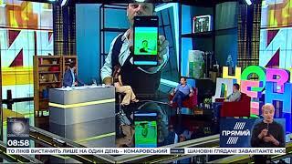 Кароліна Ашіон та Павло Рольник наводять марафет в гримерці Прямого