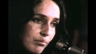 Beautiful Joan Baez Sings To Inmates At Sing Sing Prison & They Shed Tears