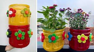 Budget-friendly decoration: Use plastic bottles as planters