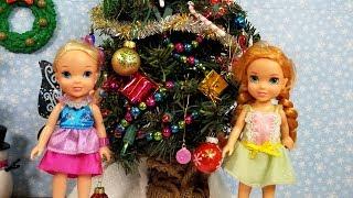 CHRISTMAS celebration ! Elsa & Anna toddlers - gifts - Santa wish list - tree decorating - singing