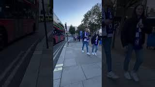 chelsea fans walking to Chelsea club Fulham #shortsfeed #shortsviral #train #travel