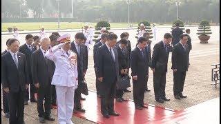 Chinese President Lays Wreath at Ho Chi Minh Mausoleum