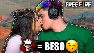 MI MEJOR AMIGA ME DA UN BESO EN LA BOCA POR CADA KILL QUE ME HAGA EN FREE FIRE *Barbie y TheDonato*