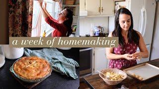 Comfort Food + Early Holiday Homemaking