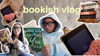 cozy bookish vlog  (book shopping, reading vlog, book haul + march tbr)