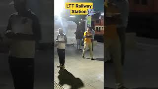 LTT Railway Station Mumbai | Lokmanya Tilak Terminus | Pawan Express | Rajdhani Express  #shorts