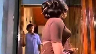 Mallu Anty Masala B grade Movie Scene - Mallu Aunty Tits See Through Saree