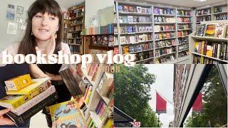 London bookshop tour vlog | Waterstones, Forbidden Planet, Gays the Word, Foyles + Blackwells