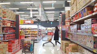 Korean Supermarket Walk Around Homeplus in South Korea