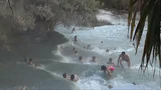 Terme libere di Saturnia Öffentliches Thermalbad Saturnia