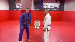 Collar drag to single leg takedown