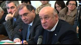 Запрет абортов:  все "за" и "против"
