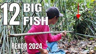 REKOR 2024!!!! SATU LUBANG DAPAT BANYAK IKAN JUMBO MONSTER DENGAN TEKNIK KUNO ZAMAN DULU