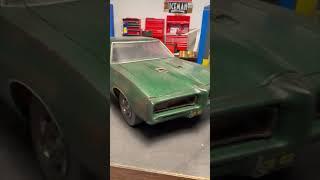 Watch how I built this weathered 1969 Pontiac GTO model car kit link in description