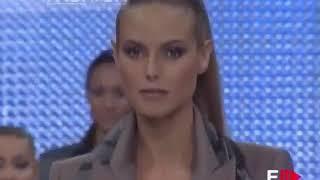 Heidi Klum - ESCADA Runway Sp./Su.'99 Fashion Show, Paris 1998