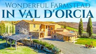 INSIDE a Boutique Hotel in an ANCIENT FARMHOUSE among FINE VINEYARDS in Val D Orcia | Lionard