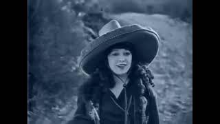 SUZANNA  (1922) - Mabel Normand