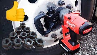 Removing 22.5 wheel Lug Nuts With Milwaukee 1" Impact wrench 2867-22 | Milwaukee 1inch M18 2867-20