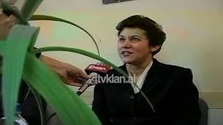 Ingrid Shuli  feston ndërrimin e mijëvjecarit me ish ministrat e Transportit  (31 Dhjetor 1999)