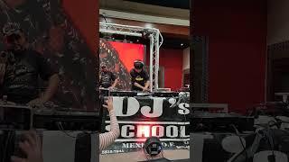 DJ MININO EN DJS SCHOOL MEXICO EXHIBICION DIA DEL DJ