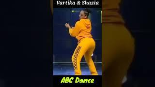 Vartika jha Vs Shazia Samji Dance Battle On kala Chasma Song part1